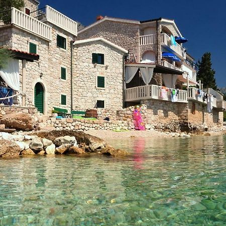 Apartments Martina Brist Εξωτερικό φωτογραφία